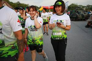 BIB: 13
                            <button type="button" onclick="openModal(3530971)" class="btn btn-primary btn-sm float-right btn-popup" data-toggle="modal" data-target=".modal-high-quality">
                        <i class="fas fa-shopping-cart"></i> Add to Cart
                    </button>
                                            <button type="button" onclick="isThisMe(3530971, true)" class="btn btn-success btn-sm float-right btn-popup btn-isme hidden" data-toggle="tooltip" data-placement="bottom" title="นี่คือรูปของคุณใช่ไหม คลิกที่นี่เพื่อเอาเข้าอัลบั้ม">
                        <i class="fas fa-plus"></i> Add to album
                    </button>
                    <button type="button" onclick="isThisMe(3530971, false)" class="btn btn-warning btn-sm float-right btn-popup btn-isnotme hidden">
                        <i class="fas fa-ban"></i> Remove from album
                    </button>